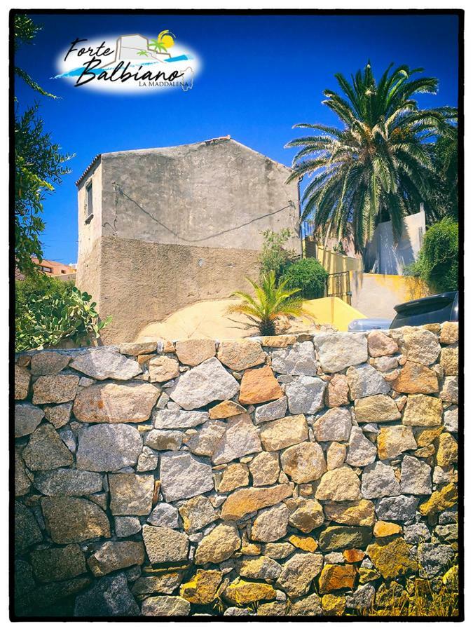 Vila Forte Balbiano La Maddalena  Exteriér fotografie