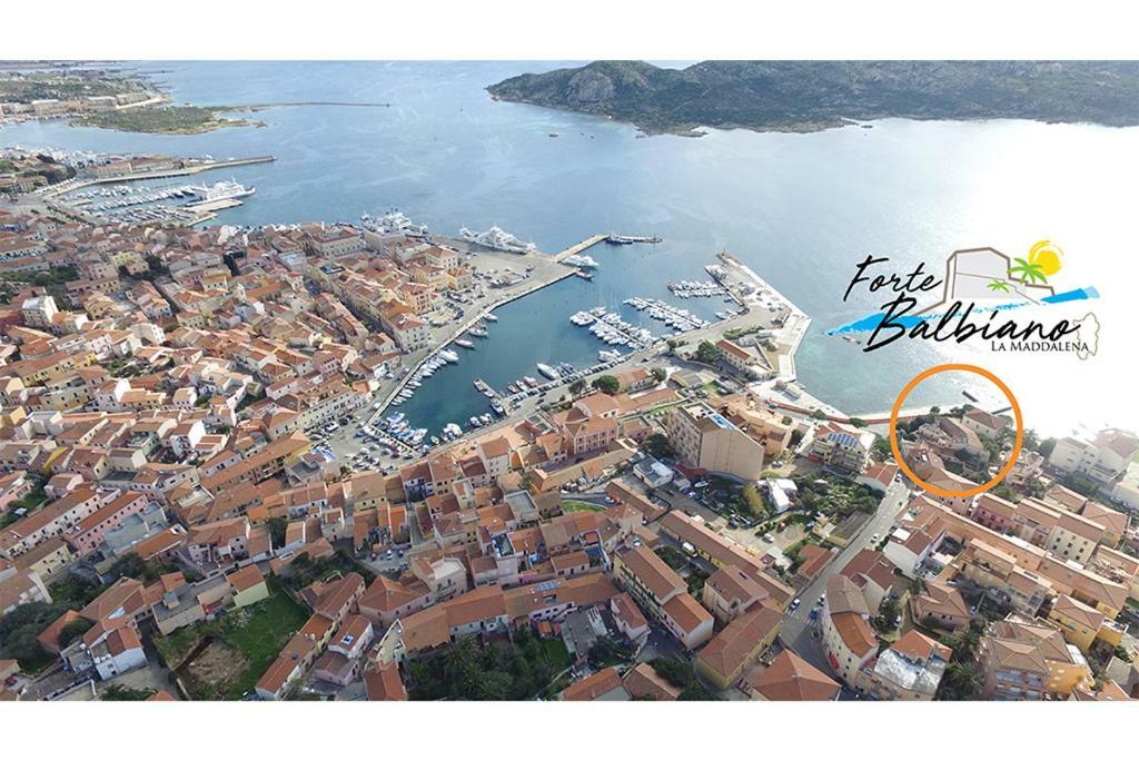 Vila Forte Balbiano La Maddalena  Exteriér fotografie